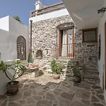 Memorias Sangri Naxos Ano Sangrion