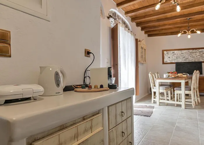 Memorias Sangri Naxos Villa Ano Sangrion